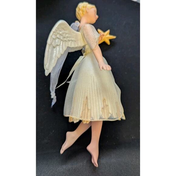 Hallmark Keepsake The Wonder of Christmas Holiday Angels #5 Ornament 2010 NEW - Picture 9 of 15